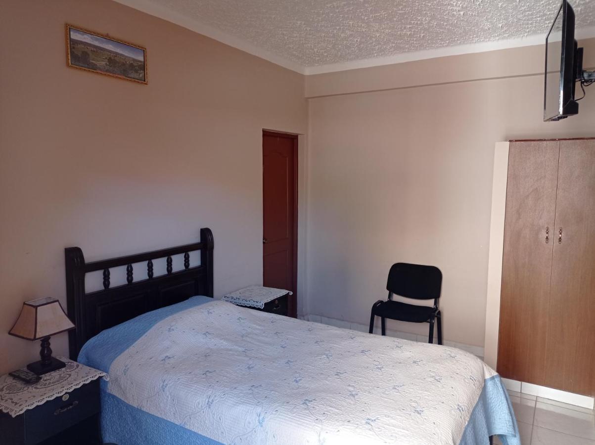 Hostal Aramayo トゥピサ エクステリア 写真